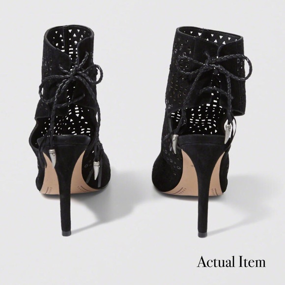 RELISTED SIZES STILL AVAILABLE Dolce Vita | Perforated Ankle Wrap Tassel Heel - Picture 7 of 8